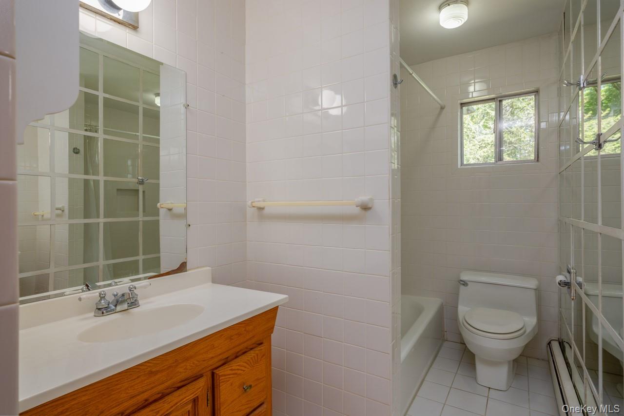 12 Dale Road Property Photo 14