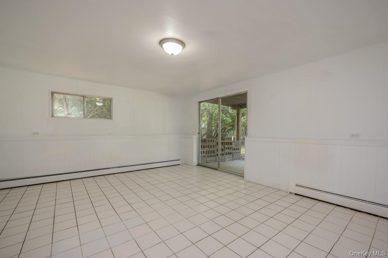 12 Dale Road Property Photo 20