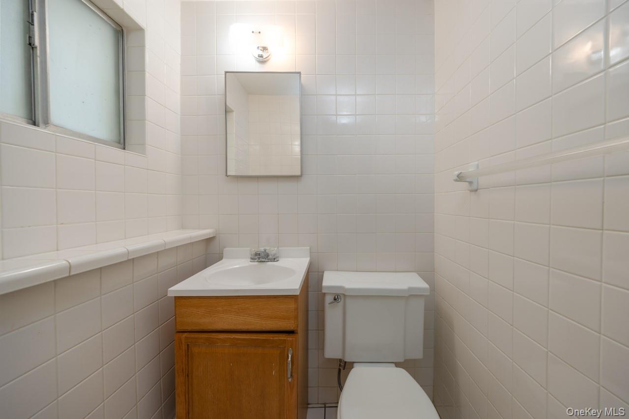 12 Dale Road Property Photo 22