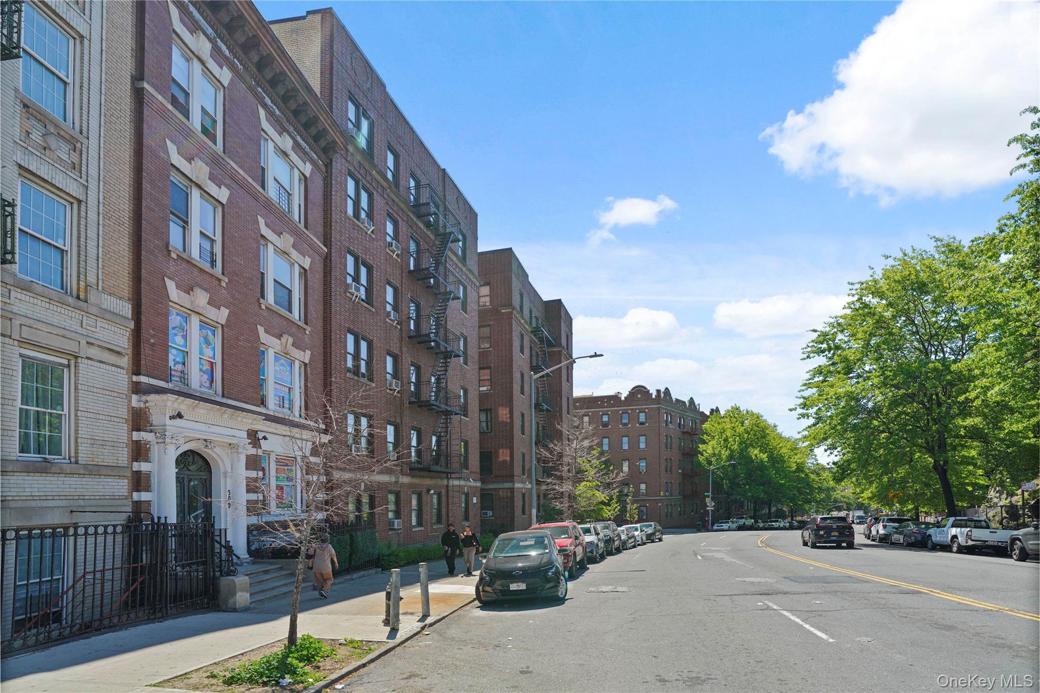 309 Bedford Park Boulevard Property Photo 2