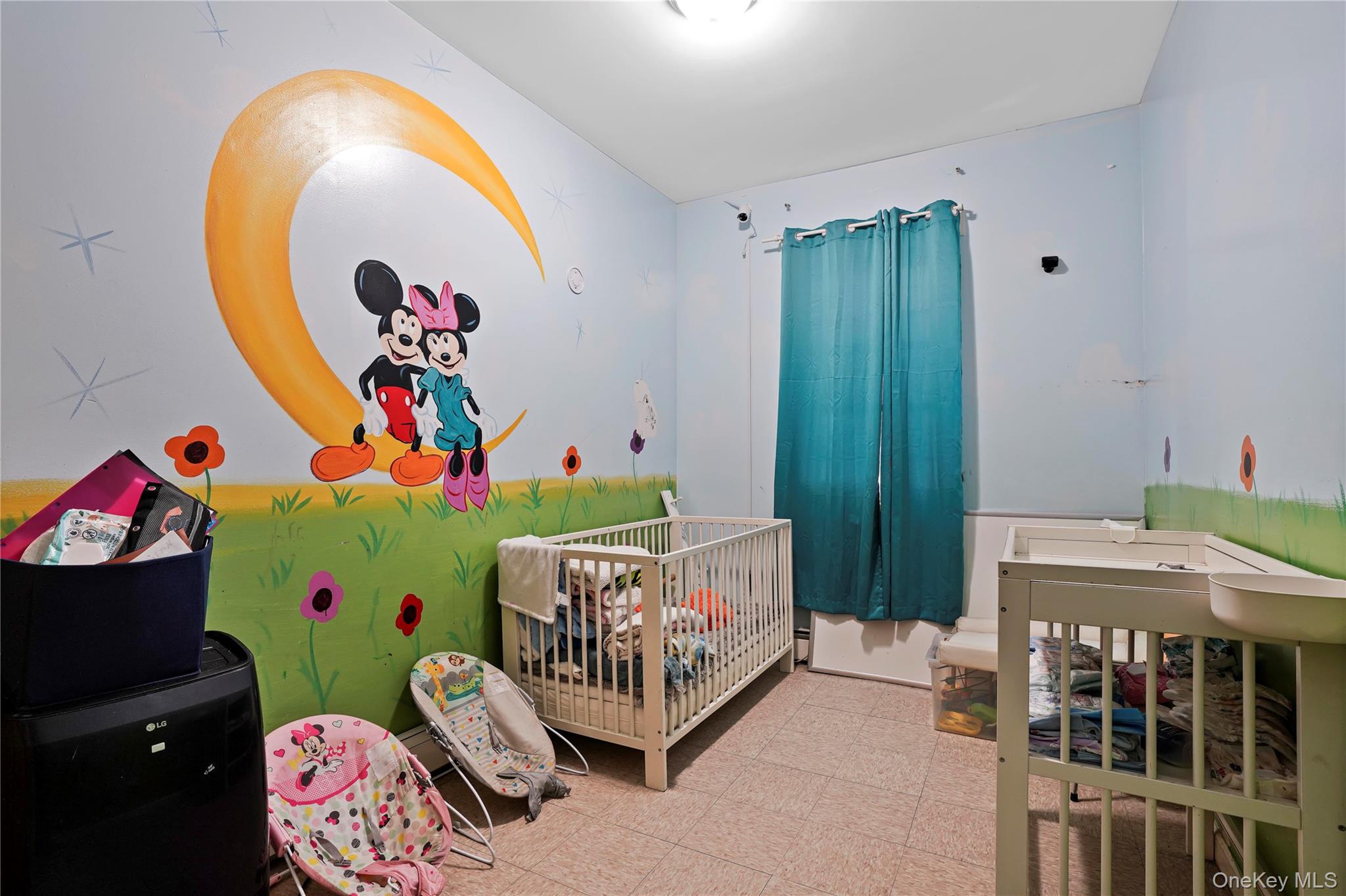 309 Bedford Park Boulevard Property Photo 22