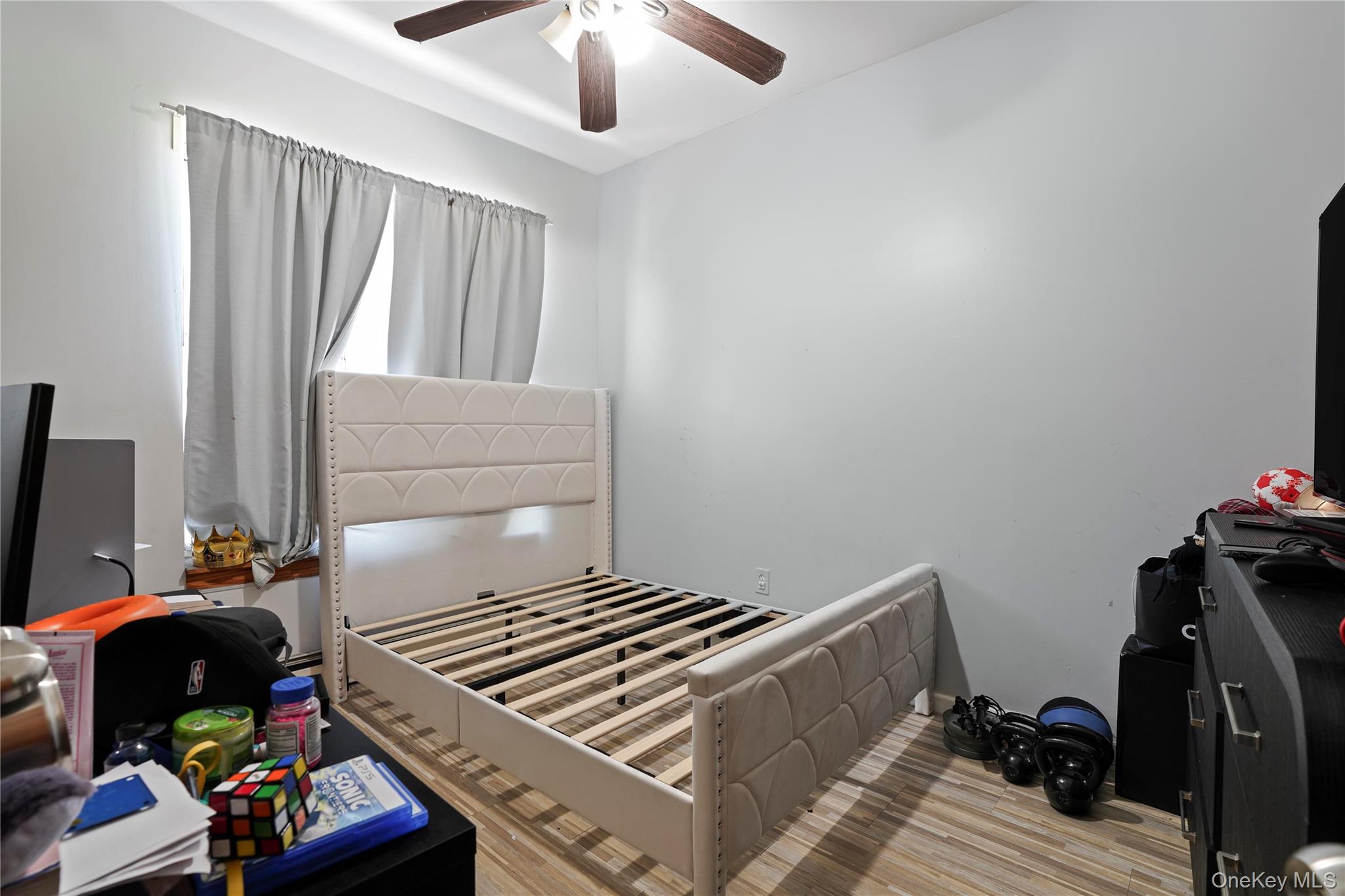 309 Bedford Park Boulevard Property Photo 27