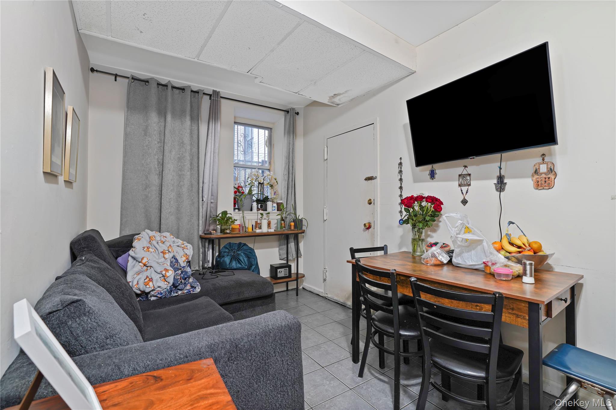 309 Bedford Park Boulevard Property Photo 28
