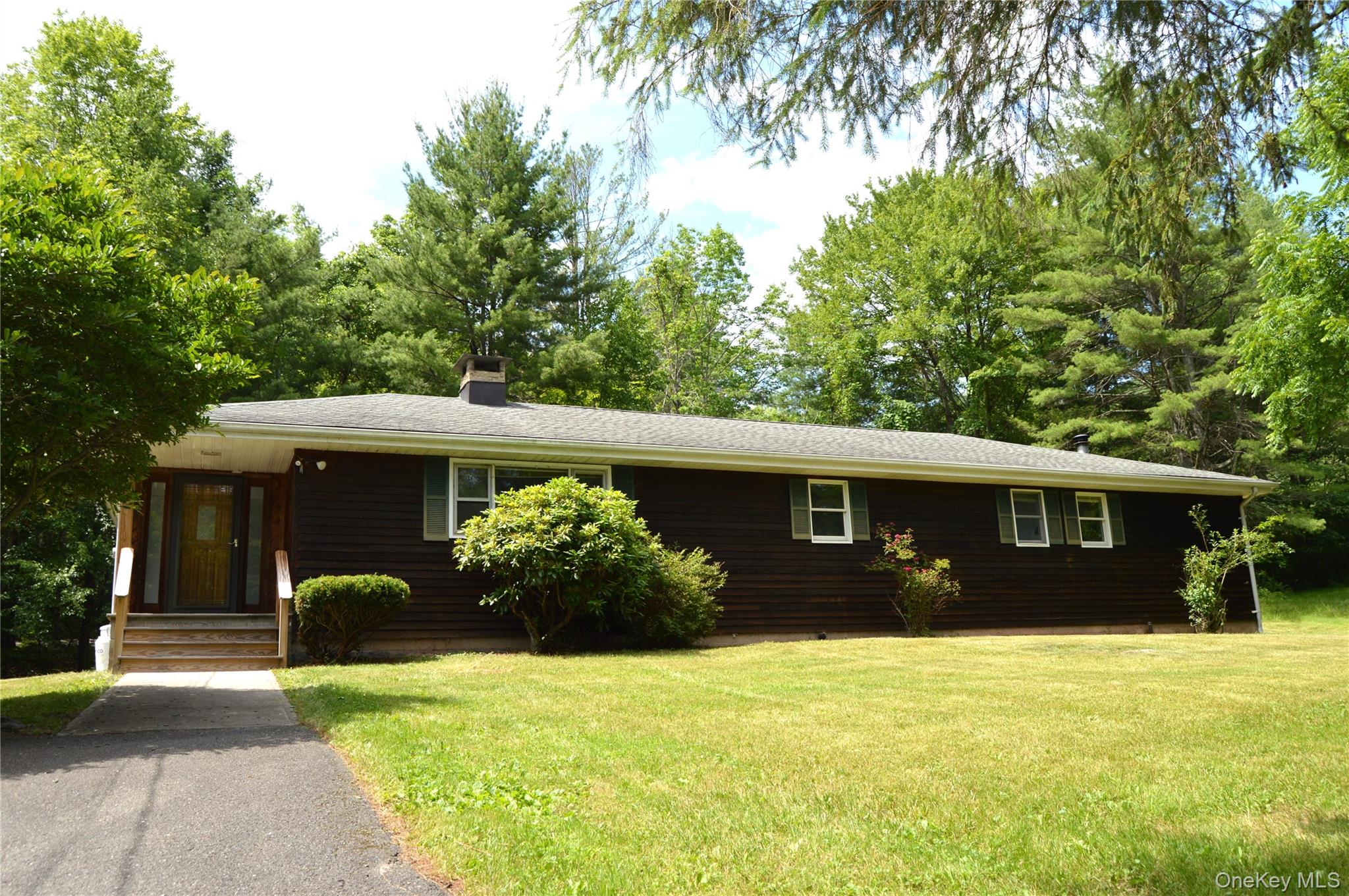 4 Willa Lane