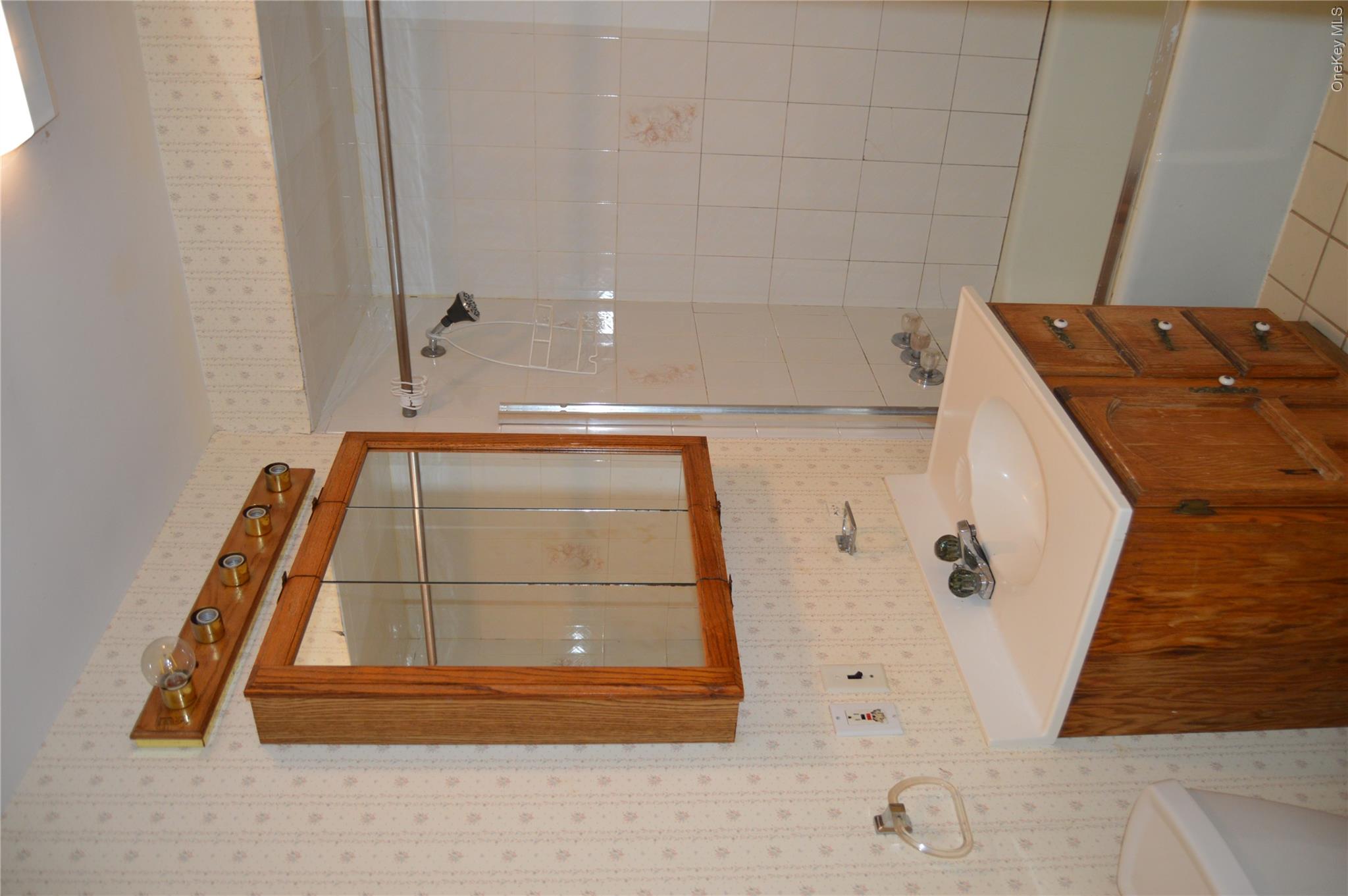 4 Willa Lane Property Photo 12