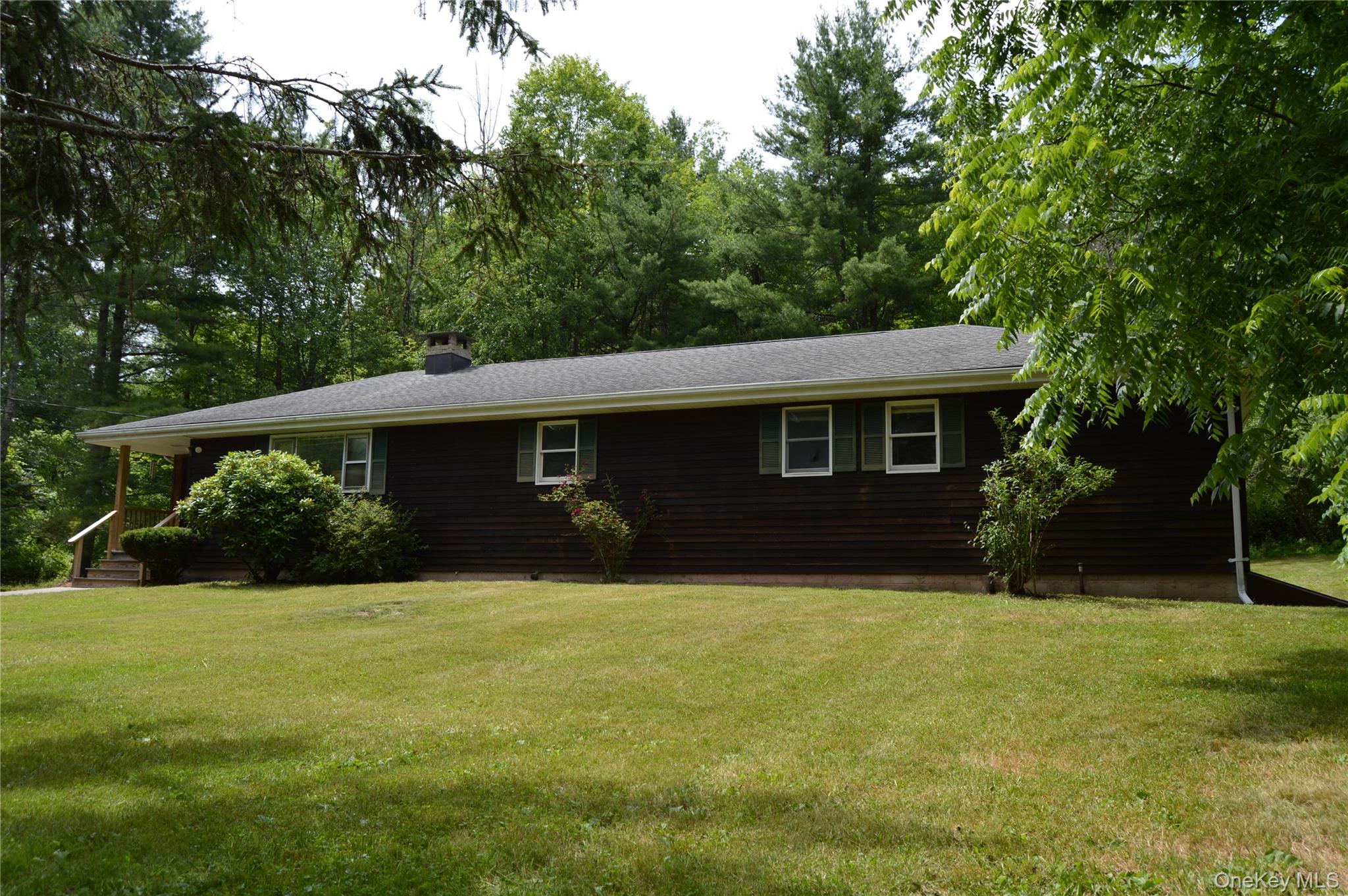 4 Willa Lane Property Photo 15