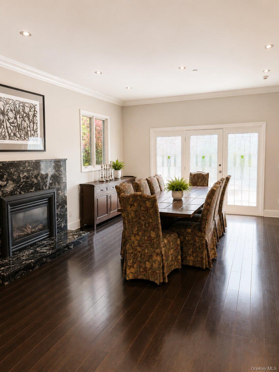 6 Manor Lane Property Photo 10