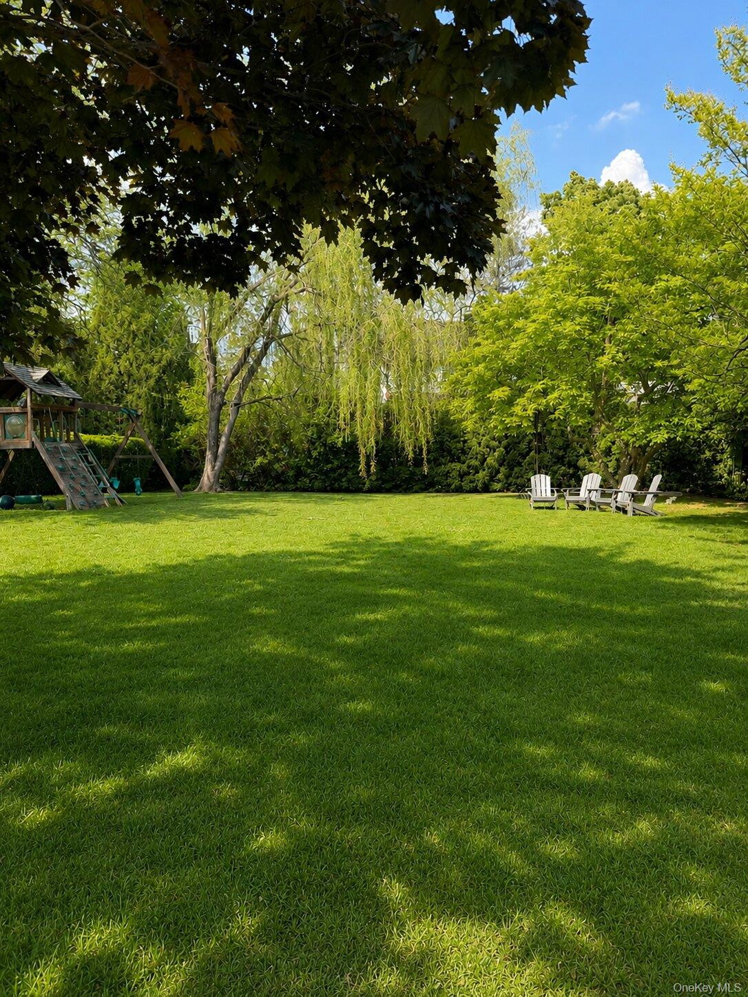 6 Manor Lane Property Photo 18