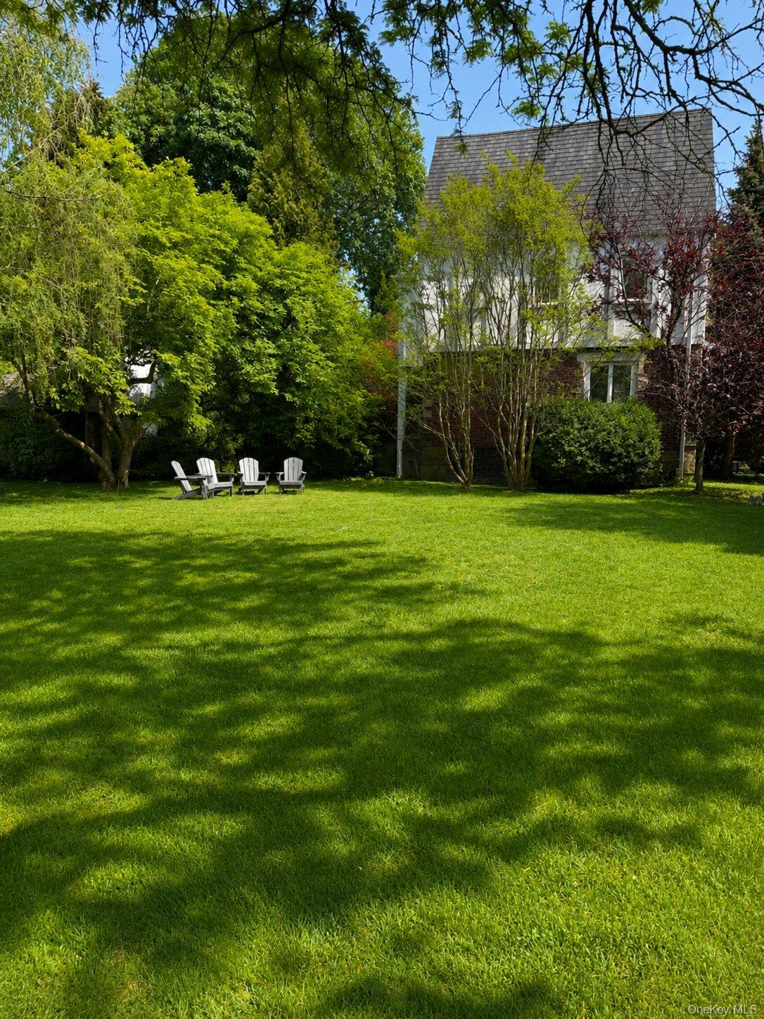 6 Manor Lane Property Photo 19