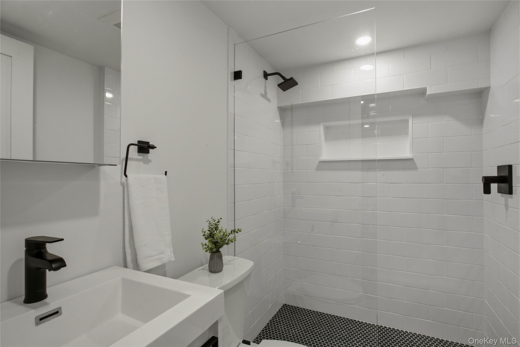 525 3rd Street Property Photo 21