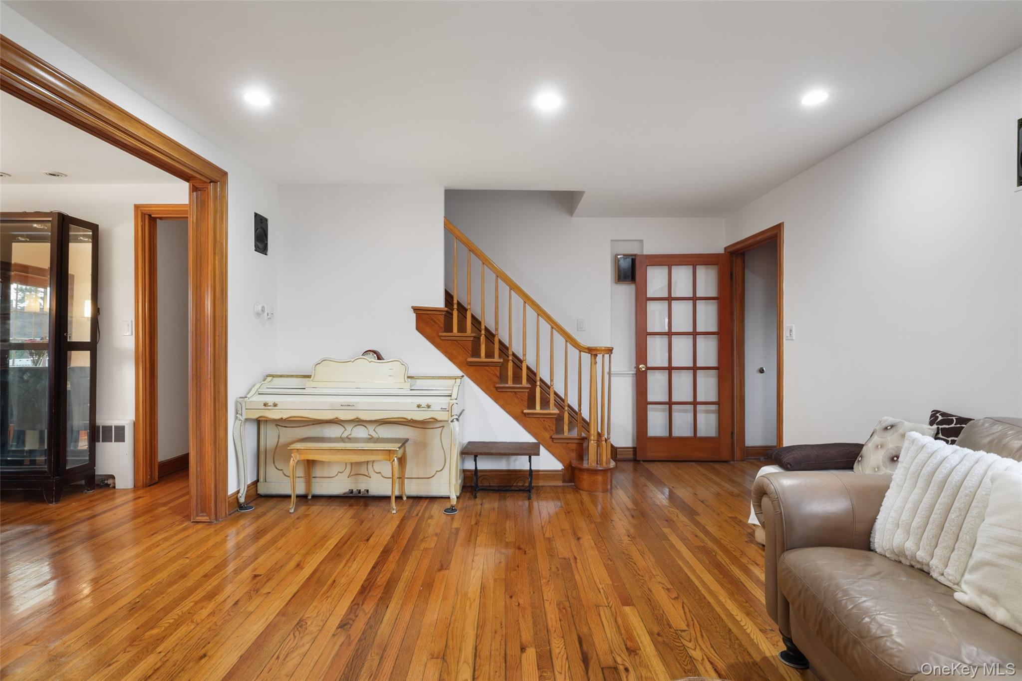 187 Commonwealth Avenue Property Photo 6