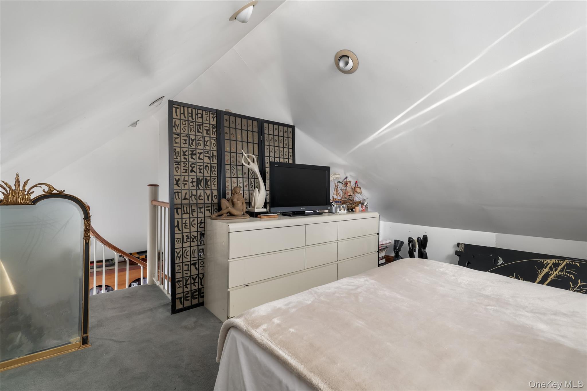 187 Commonwealth Avenue Property Photo 16