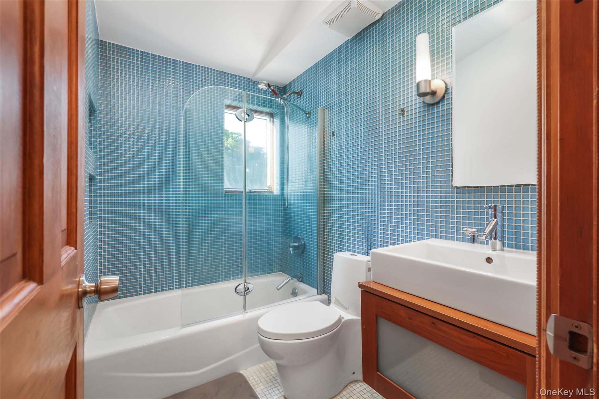 187 Commonwealth Avenue Property Photo 24