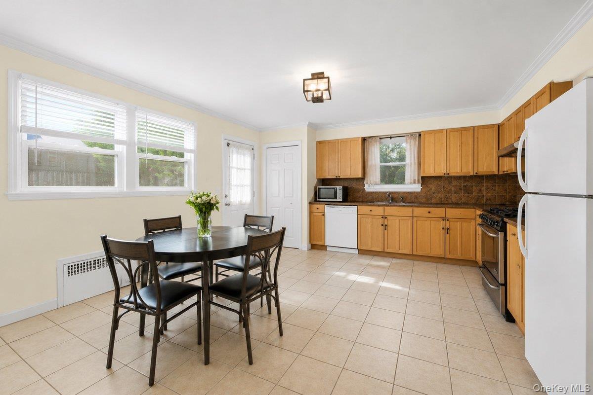 47 Glover Avenue Property Photo 9