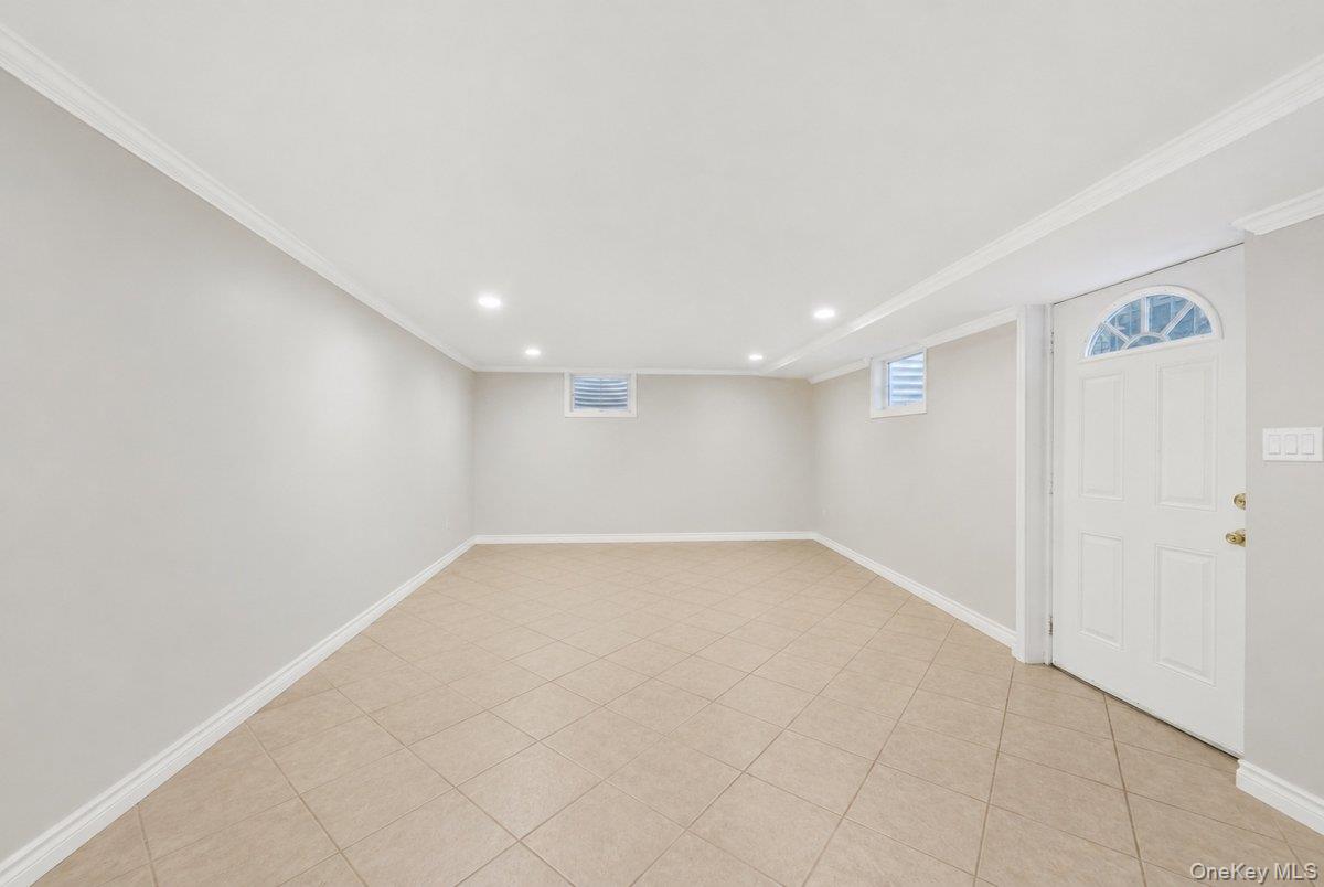 47 Glover Avenue Property Photo 27