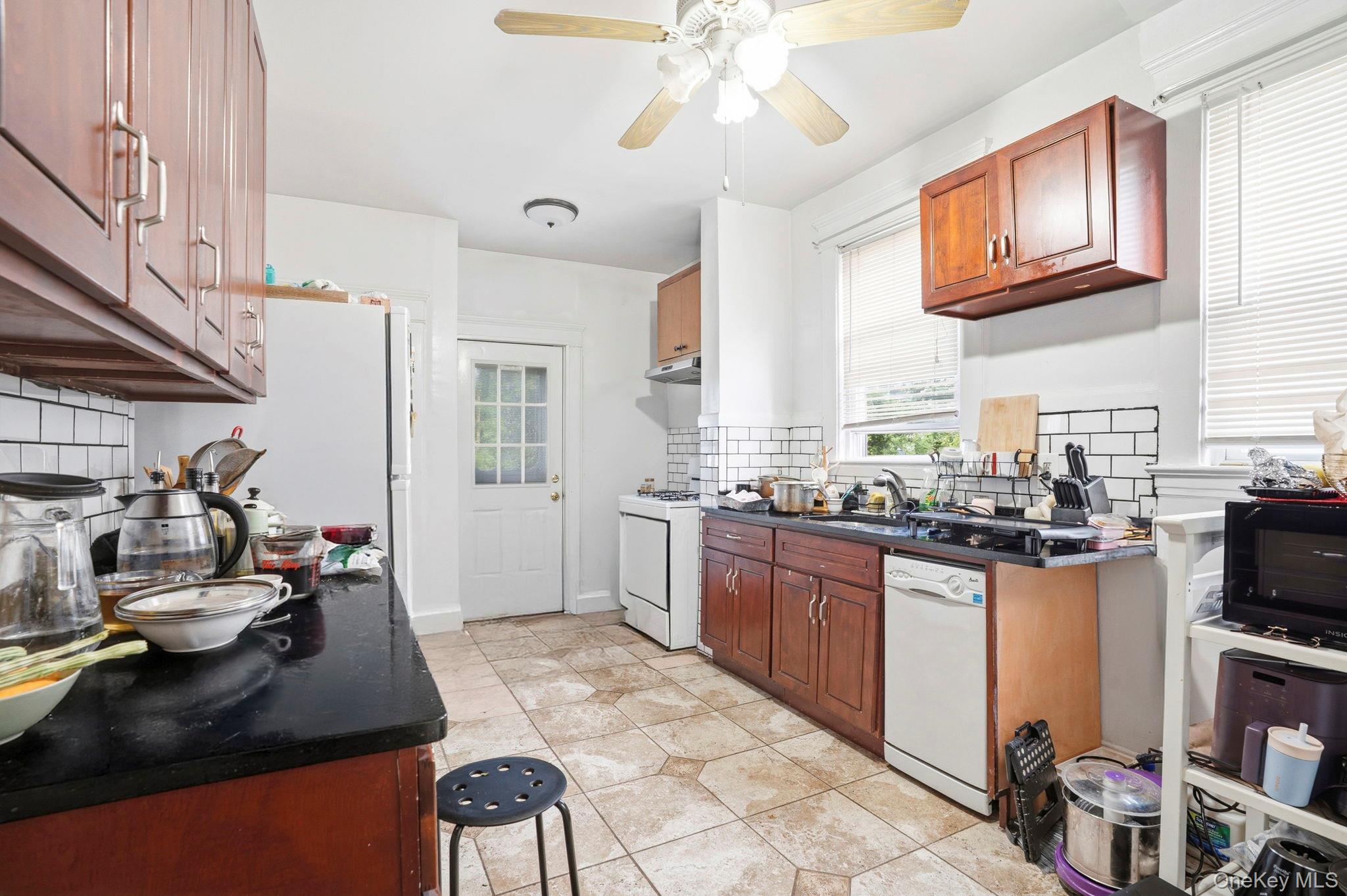 123 Fourth Avenue Property Photo 8