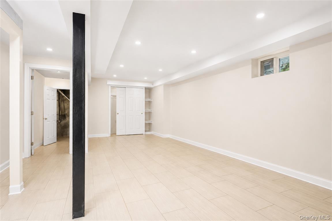 85-36 112th Street Property Photo 35