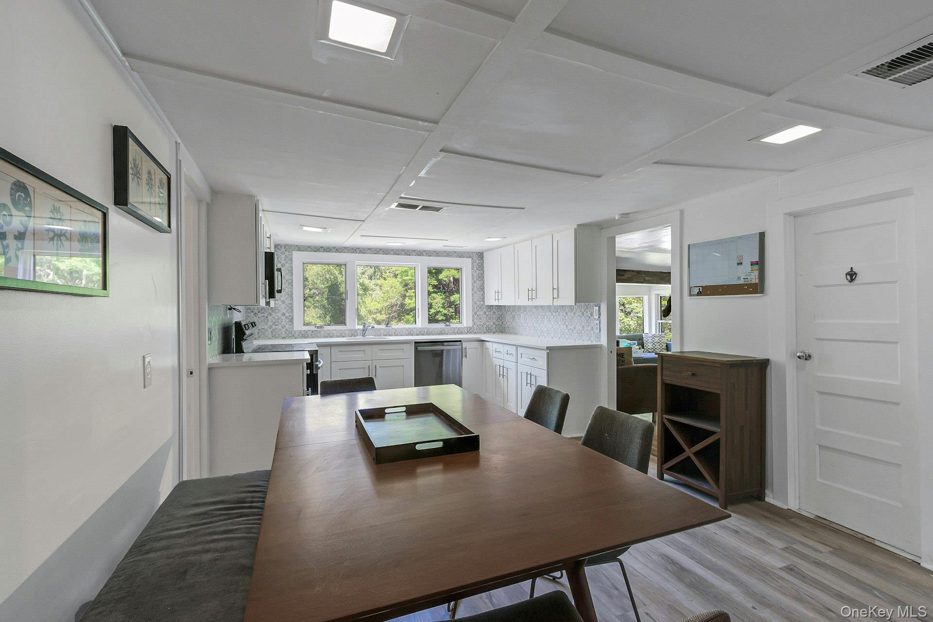 6 Woods Road Property Photo 5