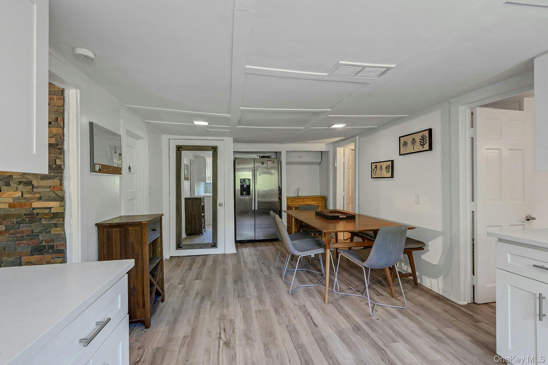6 Woods Road Property Photo 8
