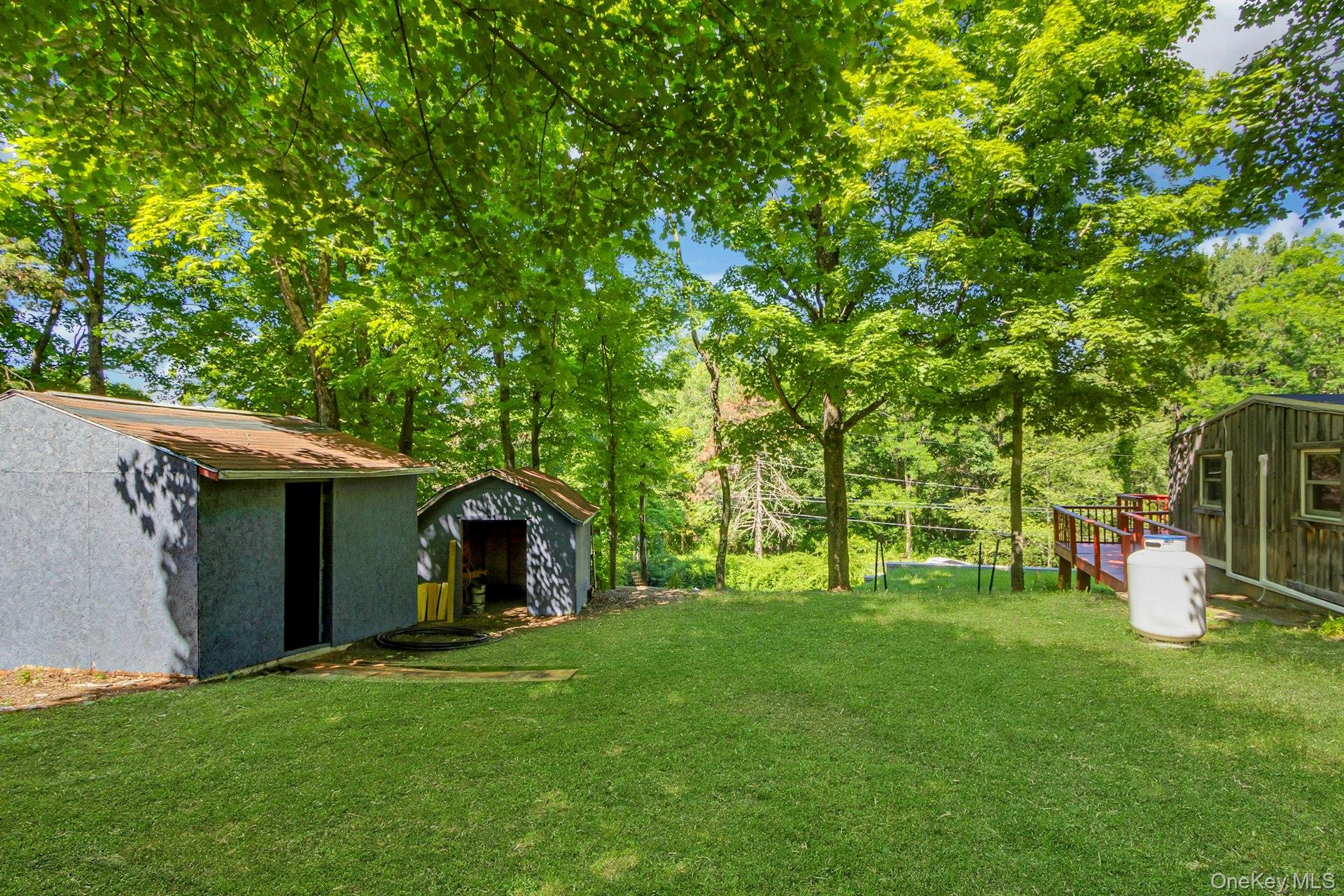 6 Woods Road Property Photo 38