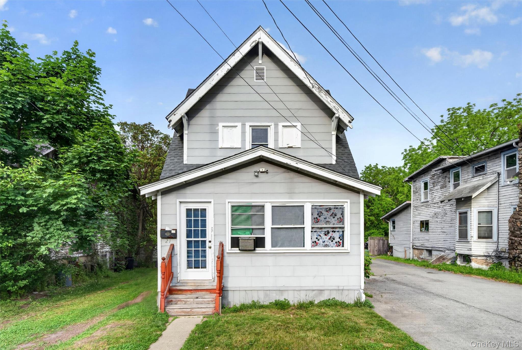 21 Dolson Avenue Property Photo 1