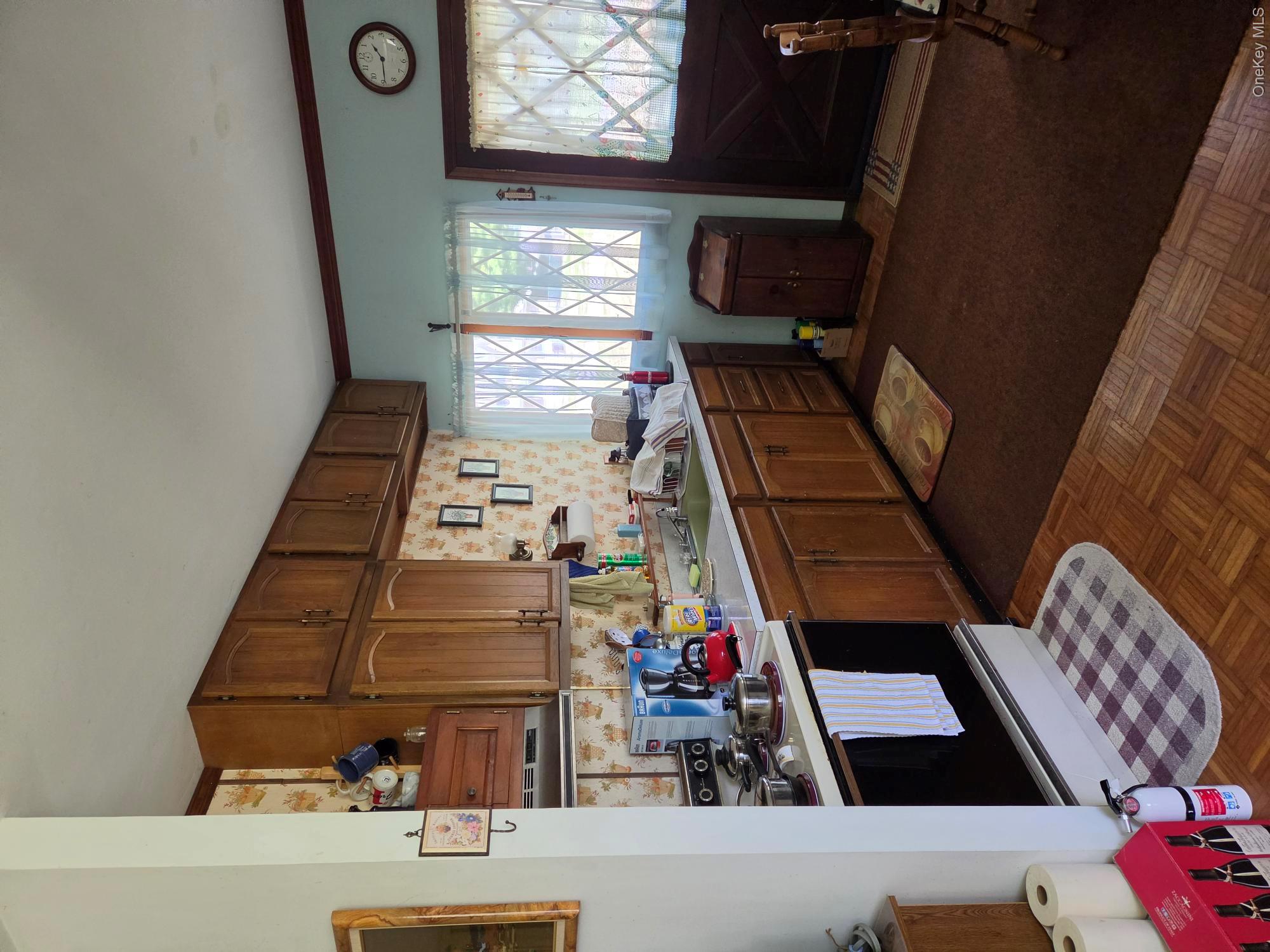 18 Old Sackett Road Property Photo 8