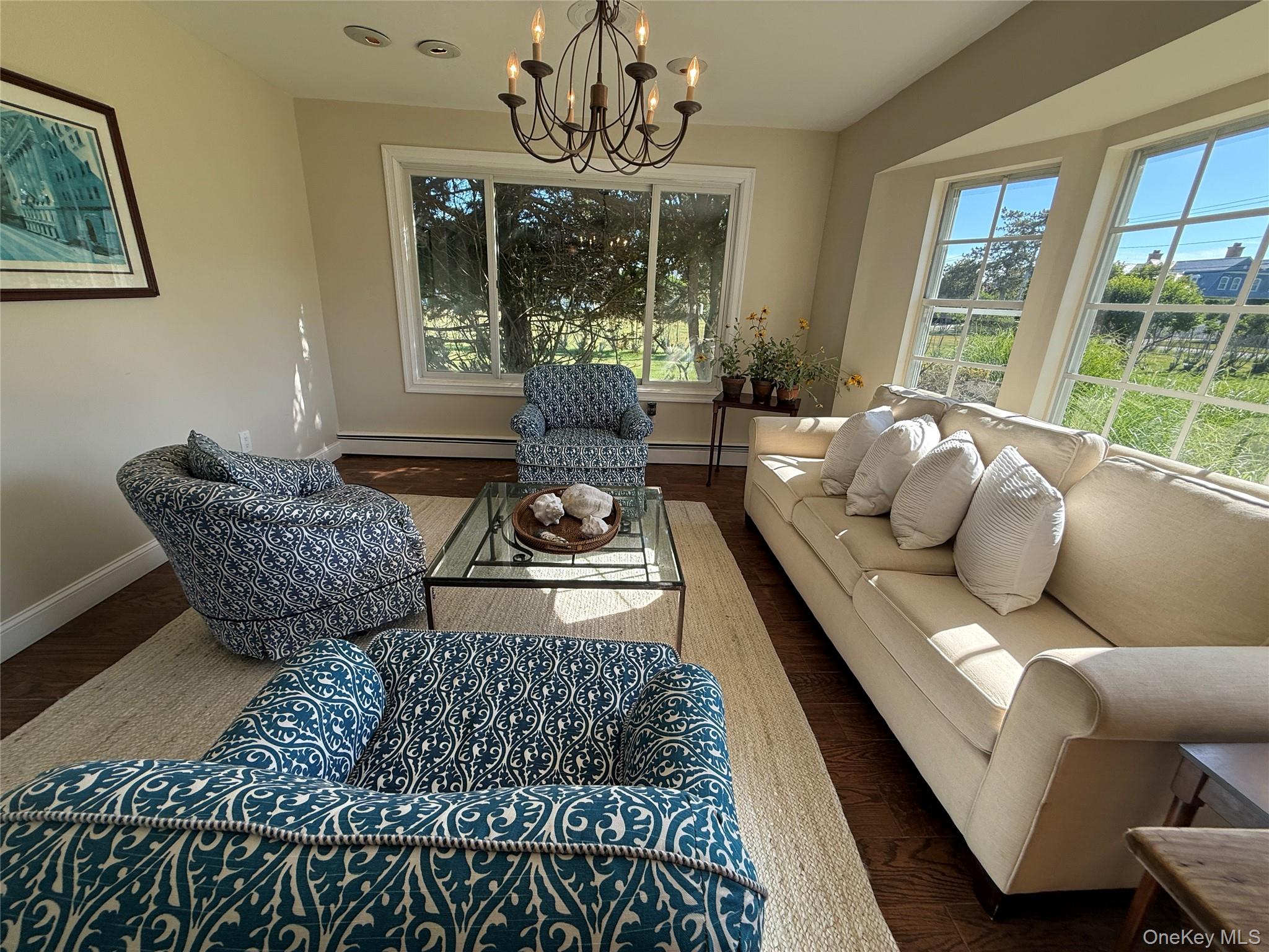 250 Oneck Lane Property Photo 4