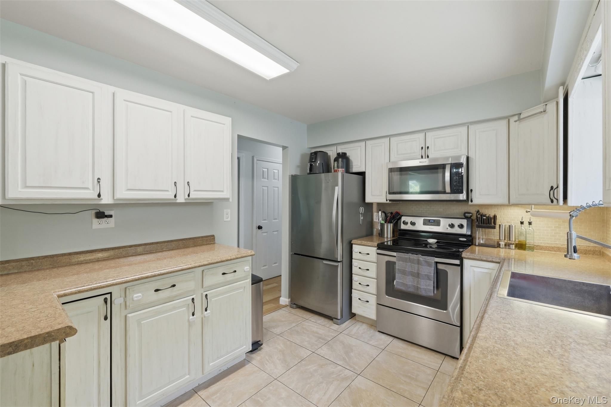 14 Baumer Road Property Photo 11