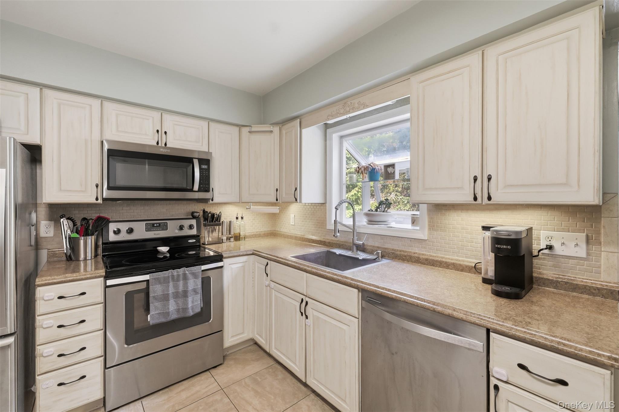 14 Baumer Road Property Photo 13