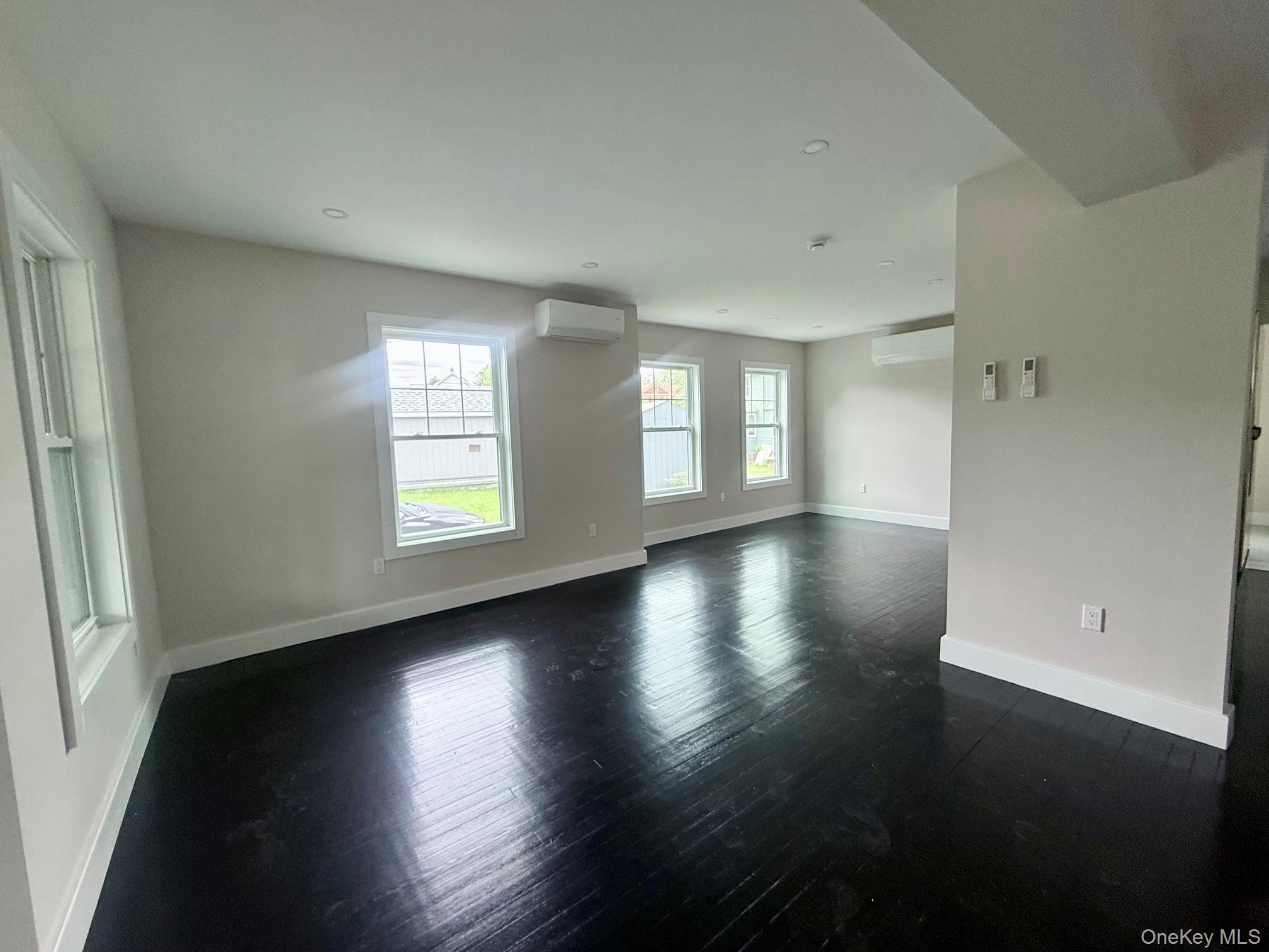 7 Frost Lane Property Photo 8