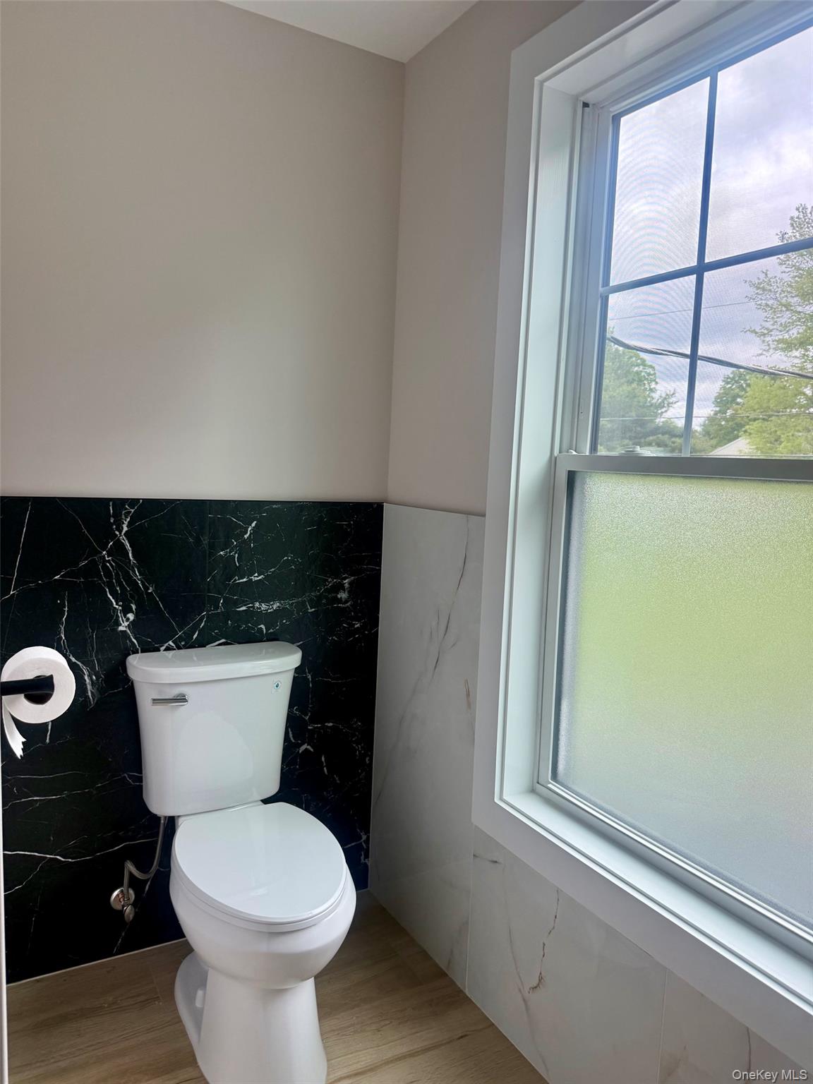 7 Frost Lane Property Photo 18