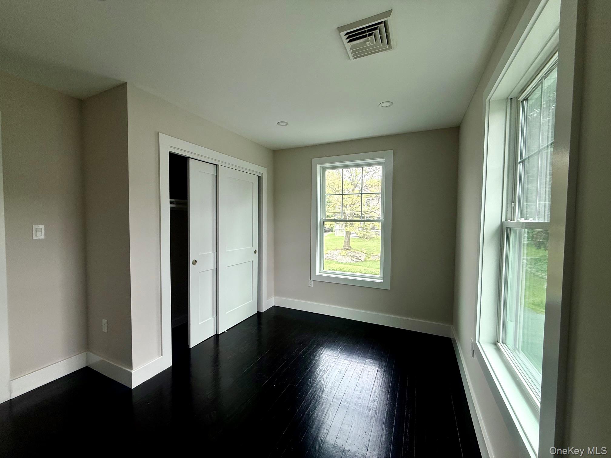 7 Frost Lane Property Photo 21