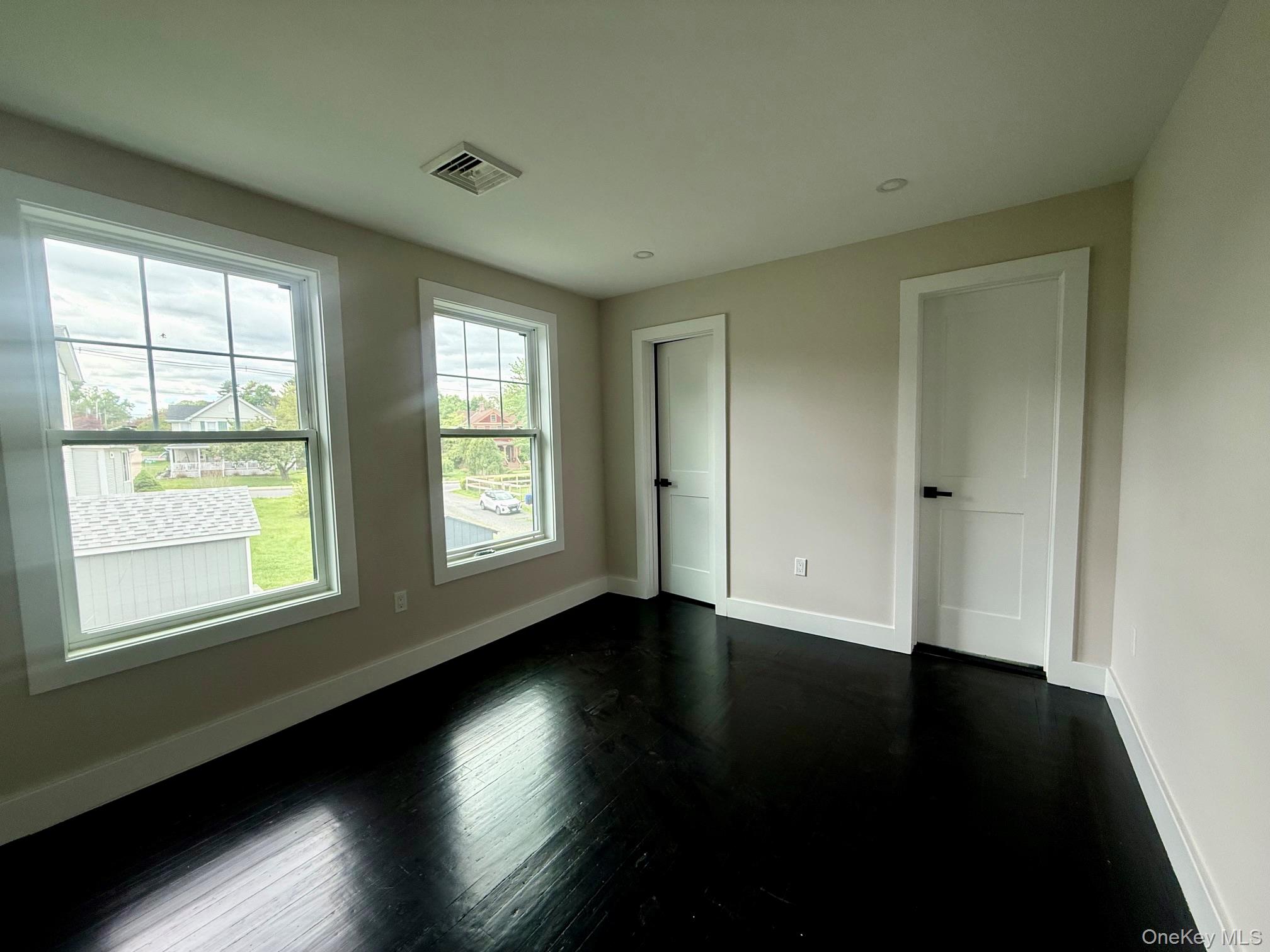 7 Frost Lane Property Photo 22