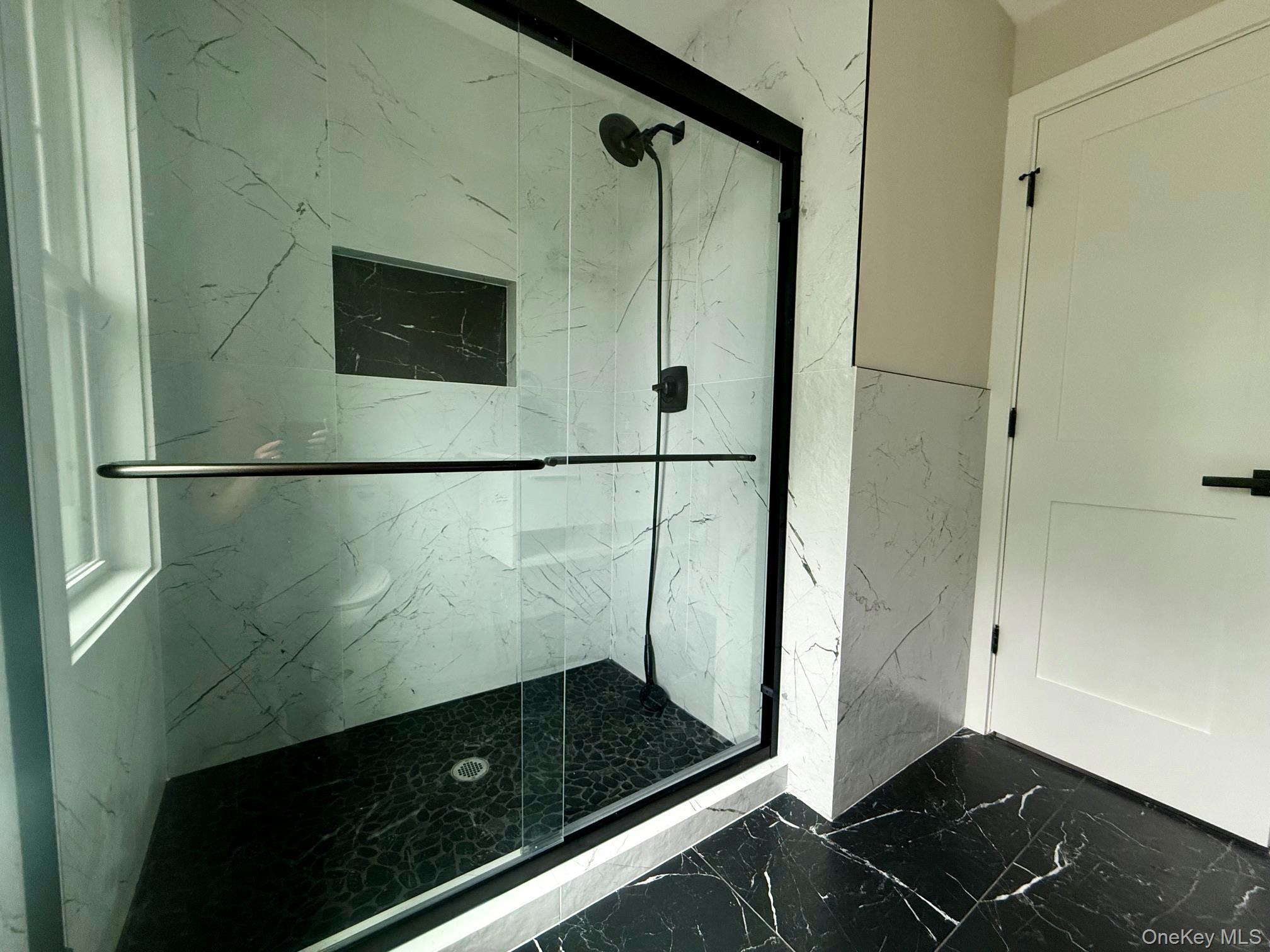 7 Frost Lane Property Photo 24