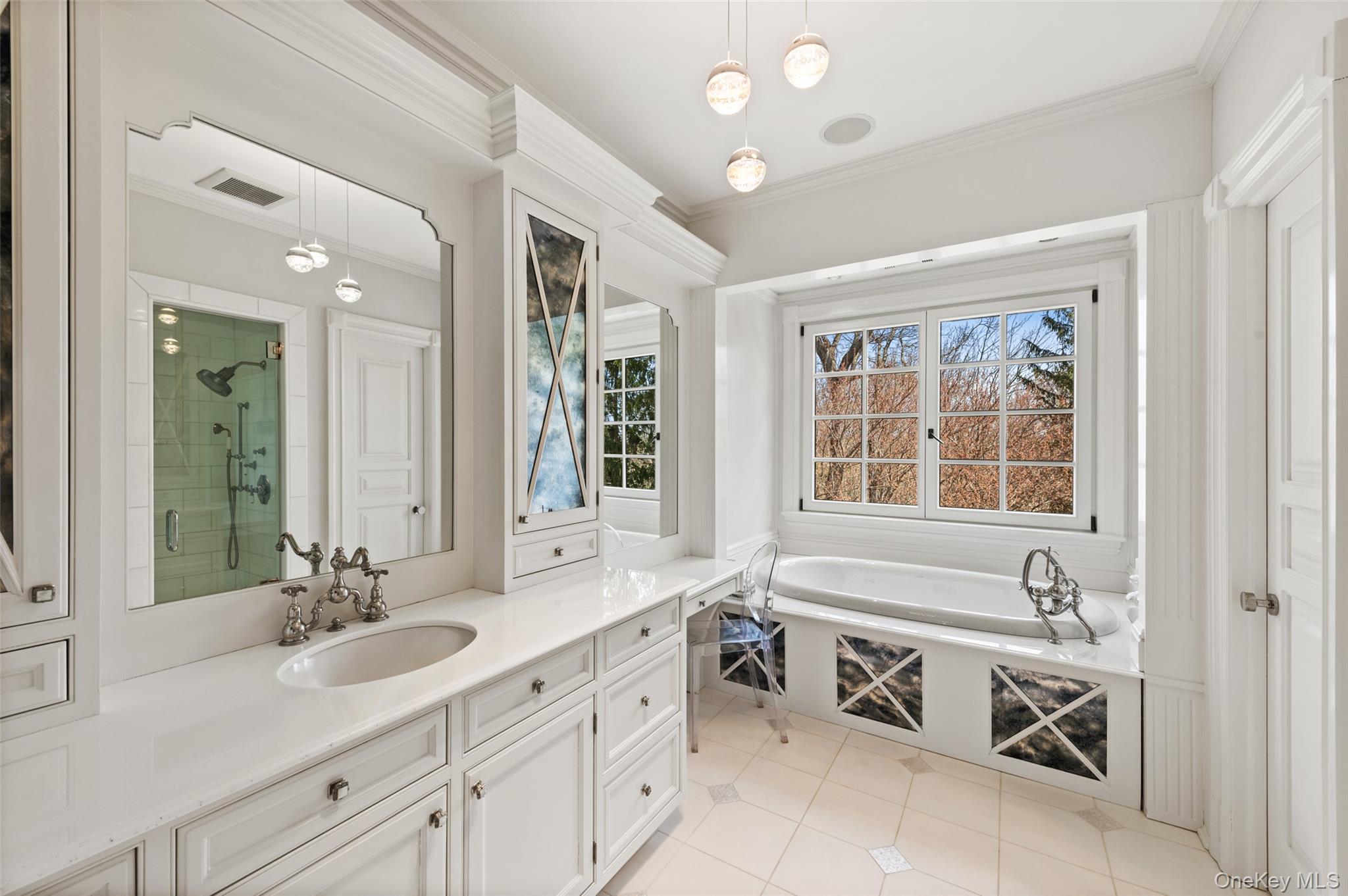 9 Terrace Circle Property Photo 17