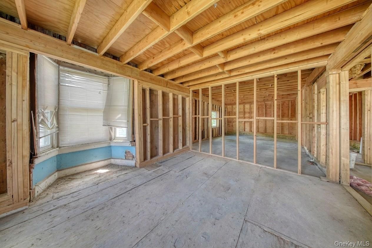 37 Monhagen Avenue Property Photo 6
