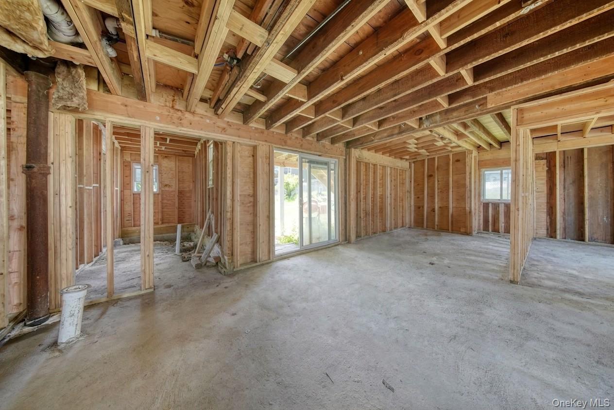 37 Monhagen Avenue Property Photo 9
