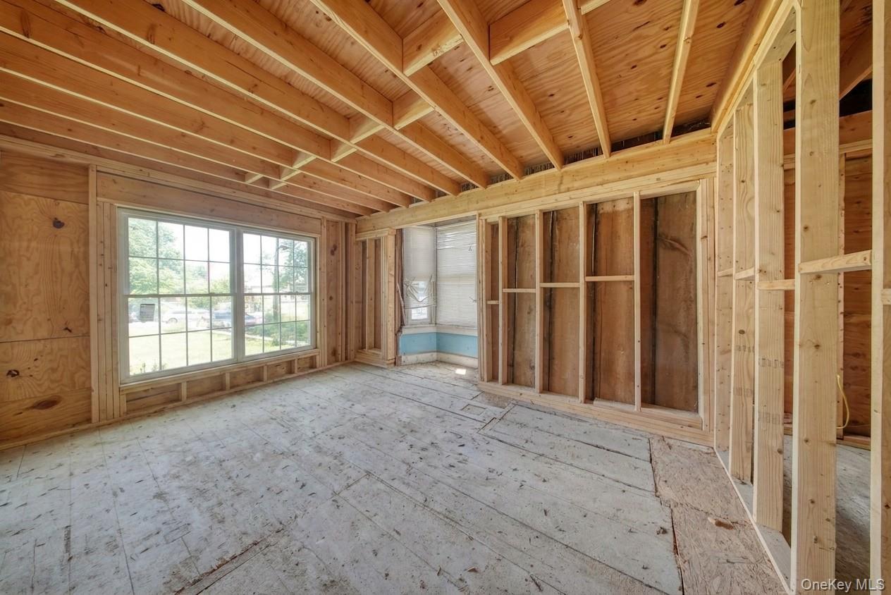 37 Monhagen Avenue Property Photo 11