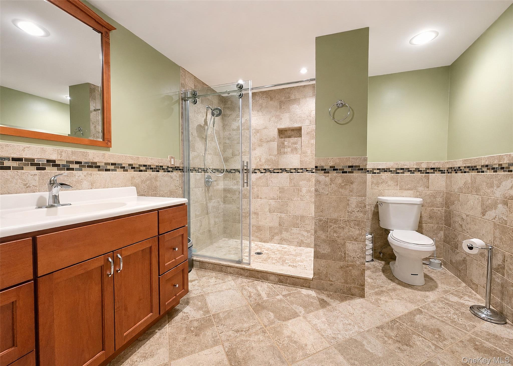 12 Laurel Lane Property Photo 25