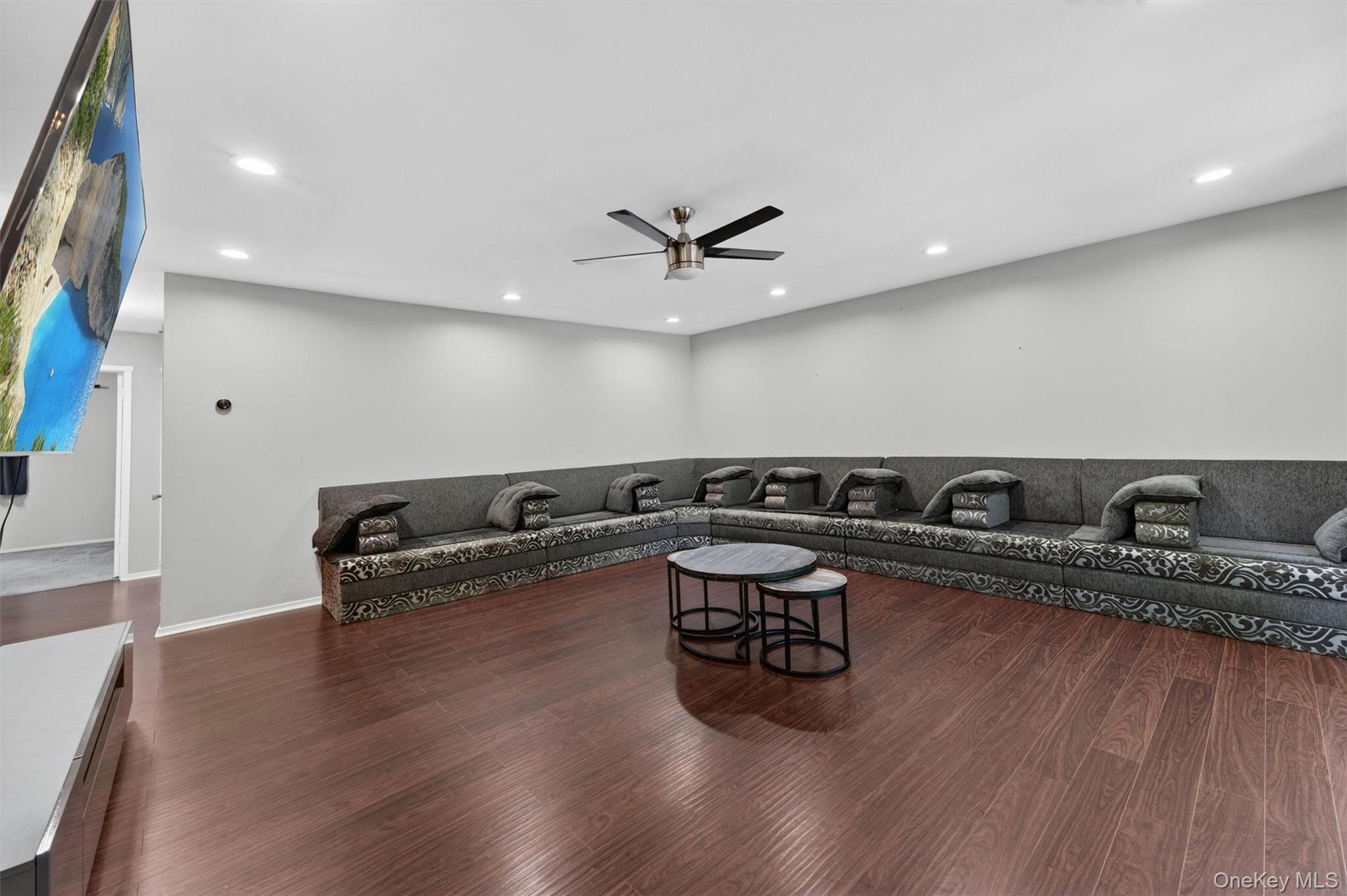 2 Acorn Court Property Photo 15