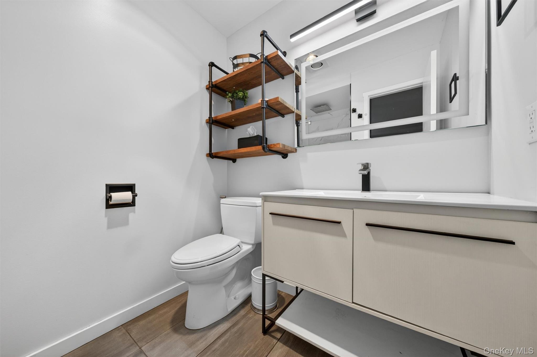 2 Acorn Court Property Photo 24