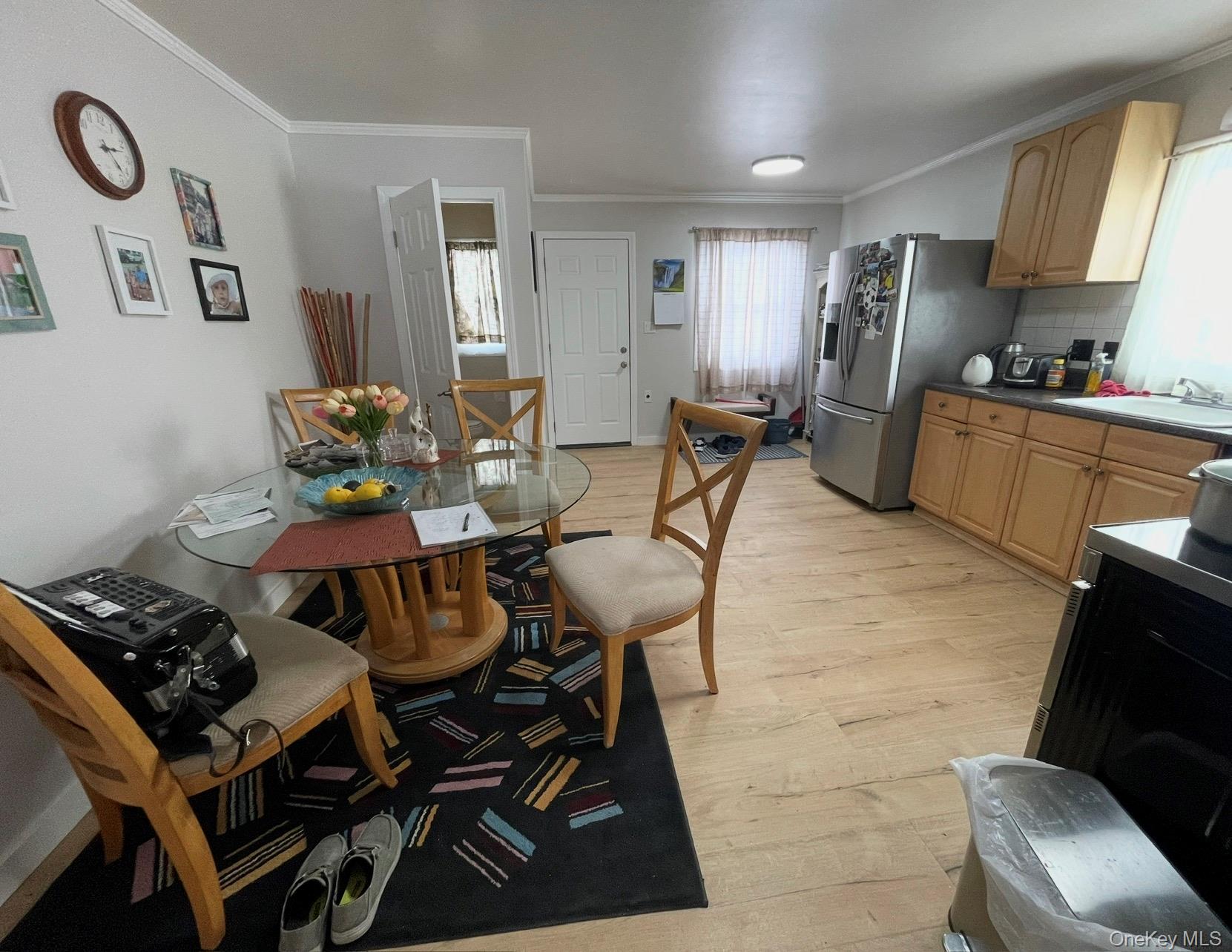 2150-2152 Avenue B Property Photo 3