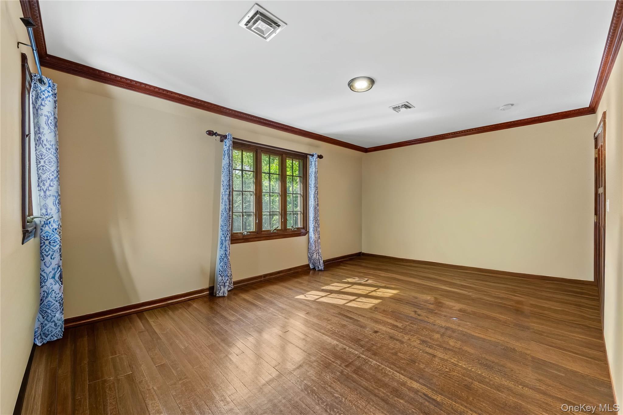2 Rutland Road Property Photo 13
