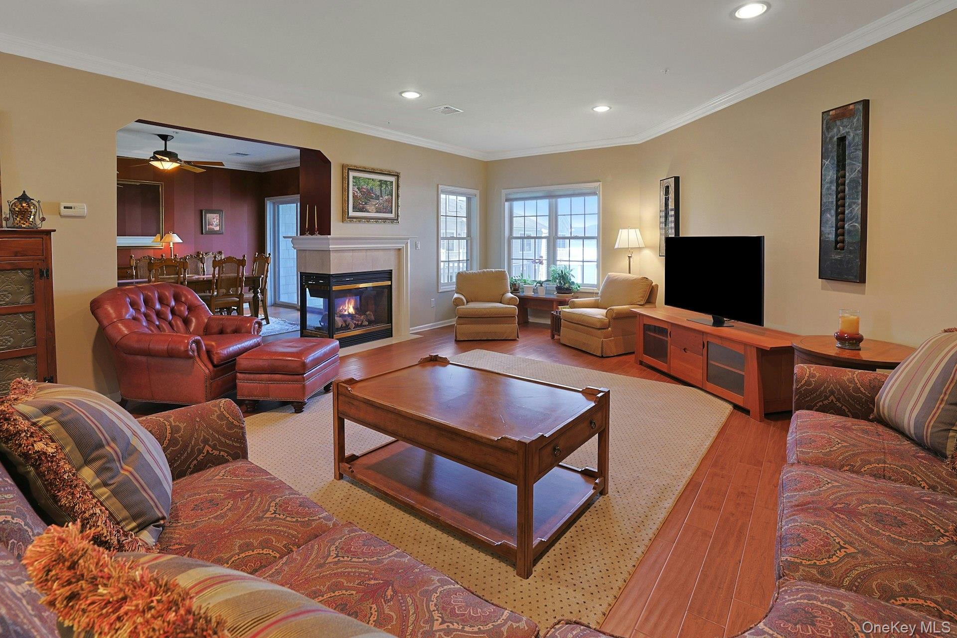 806 Half Moon Bay Drive Property Photo 11