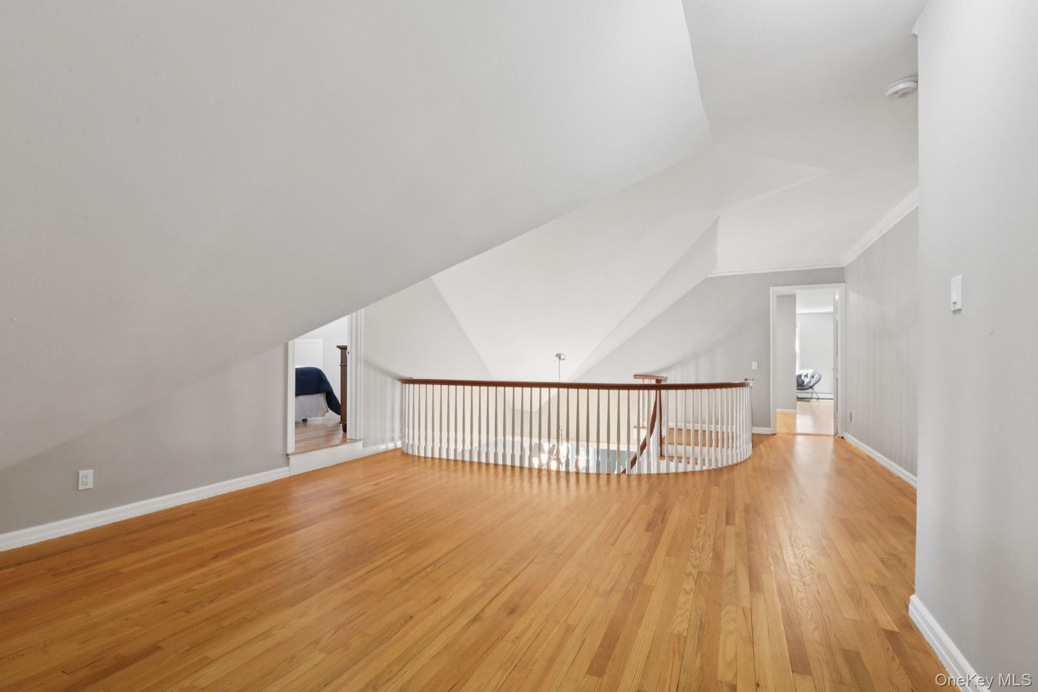 2 Myrtle Avenue Property Photo 32