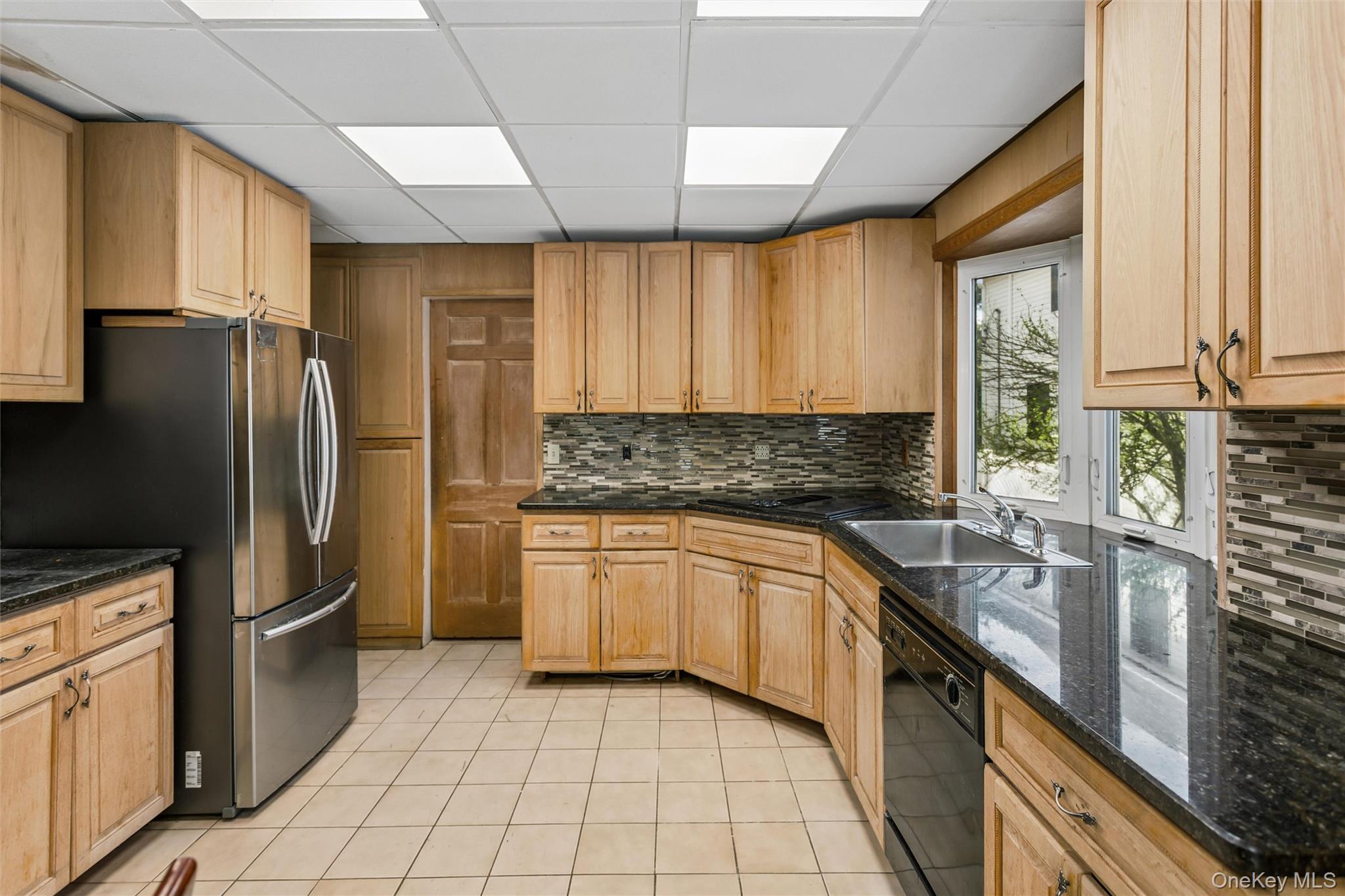 50 Roxbury Road Property Photo 15