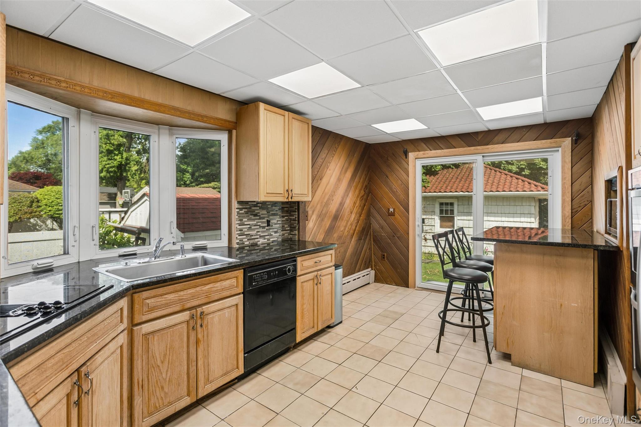 50 Roxbury Road Property Photo 17
