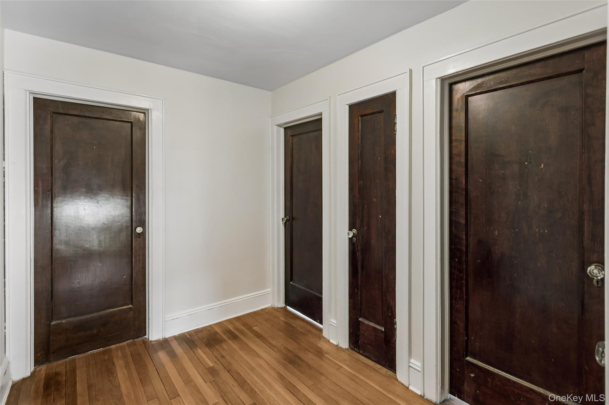 50 Roxbury Road Property Photo 28