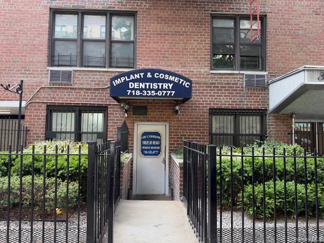 37-30 73rd Street Sp Property Photo 1