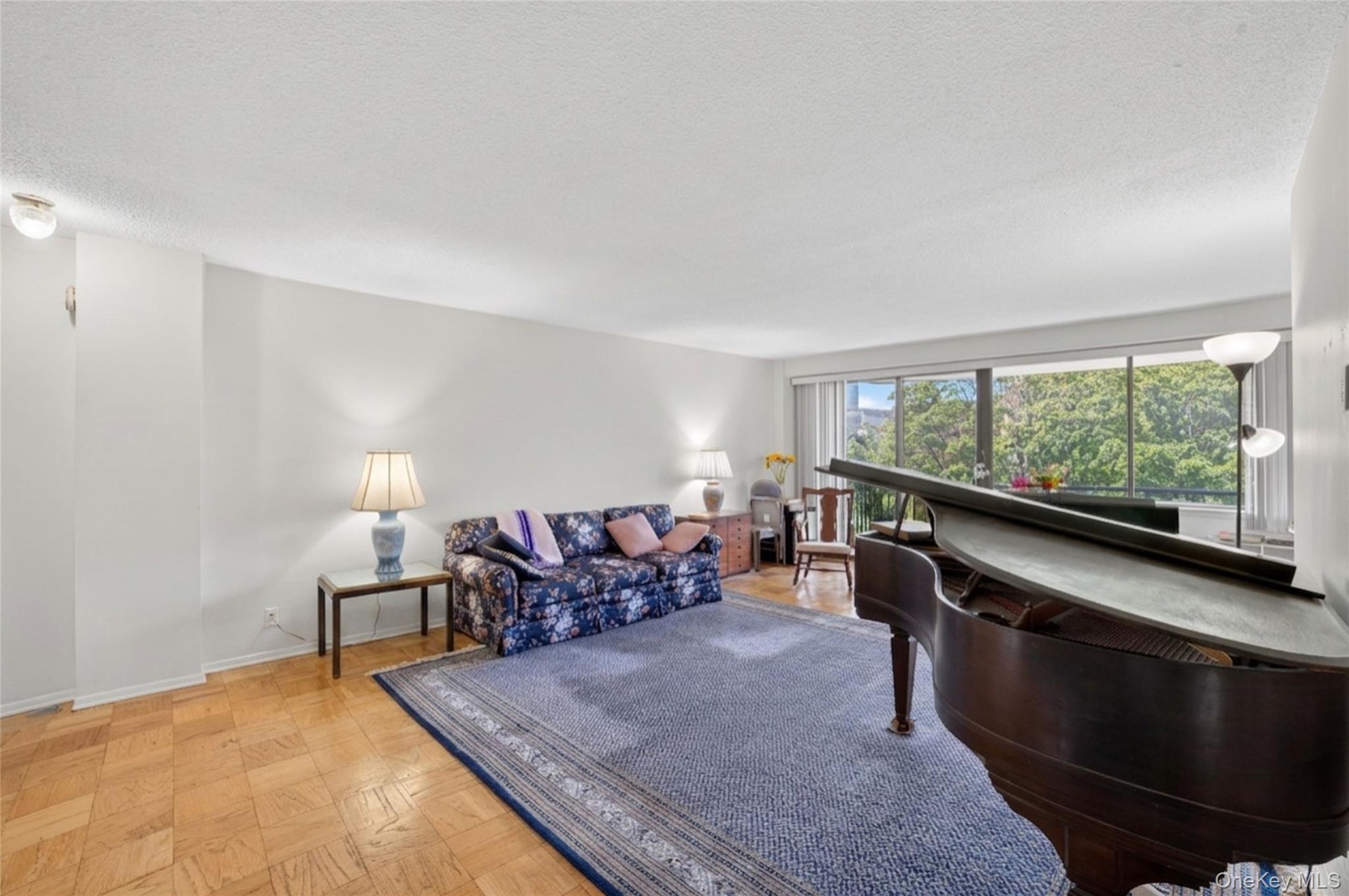 15 Stewart Place 7h Property Photo 4